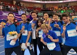 详解棒球规则中的打者防碍守备