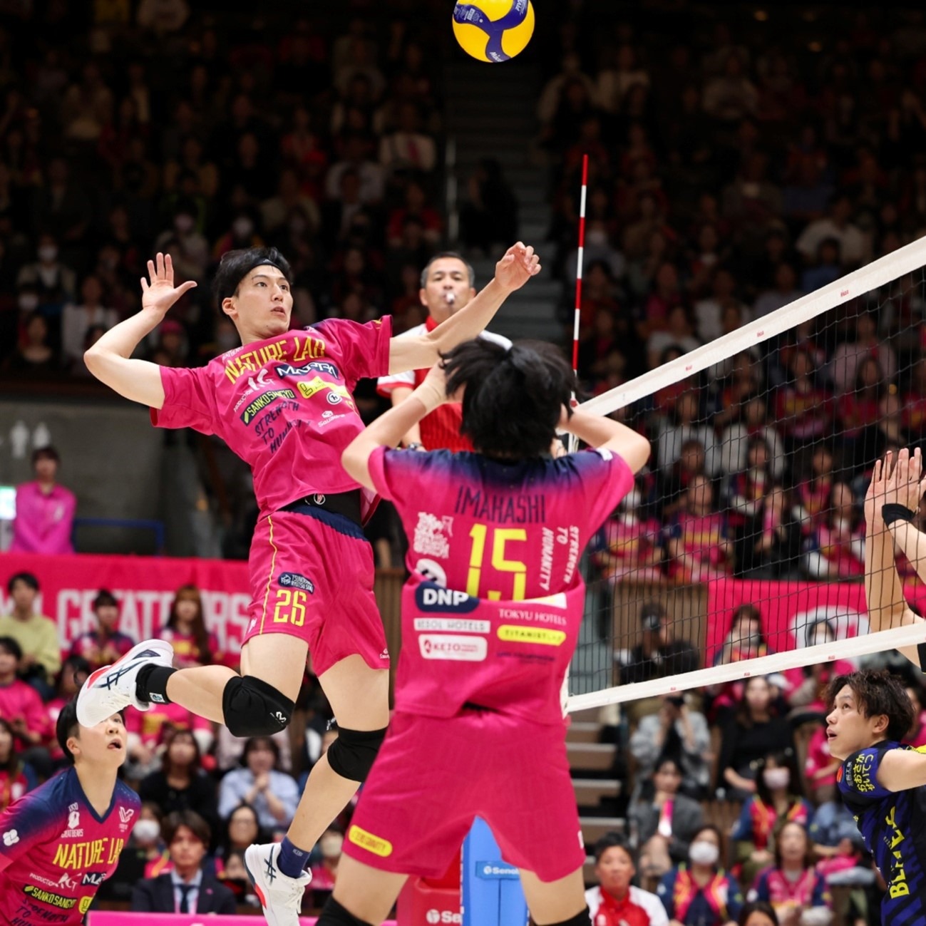 半场战报：毕尔巴鄂竞技0-0布拉格斯拉维亚，桑切特造险